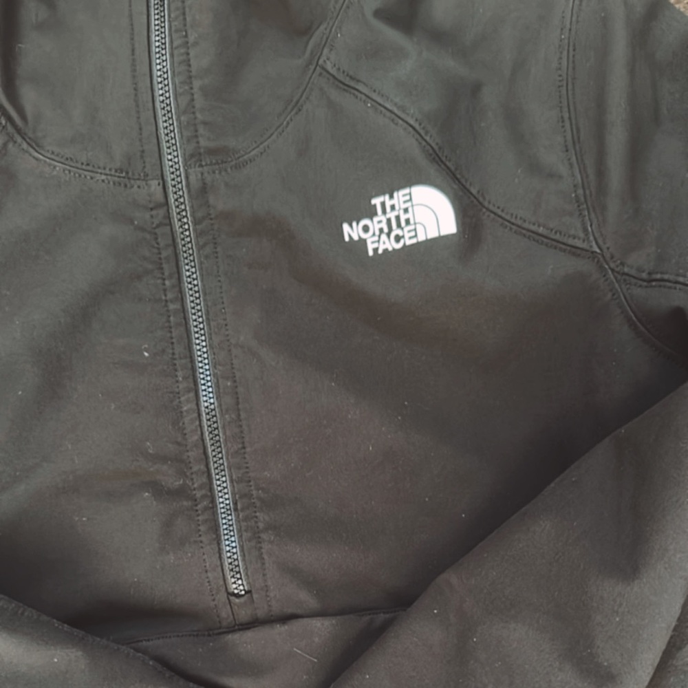 Northface Crop Pullover - image 3